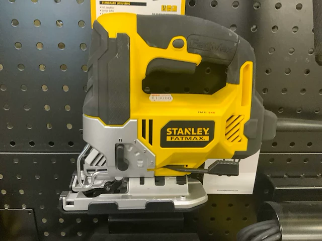 Stanley fme-340 decoupeerzaag - afbeelding 1 van  3