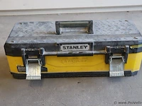 Stanley gereedschapskoffer incl. handgereedschap & soldeerbrander met slang - afbeelding 7 van  9