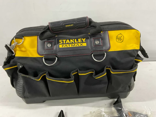 Stanley-makita-bosch - gereedschapstas inclusief diverse handgereedschap - afbeelding 2 van  4