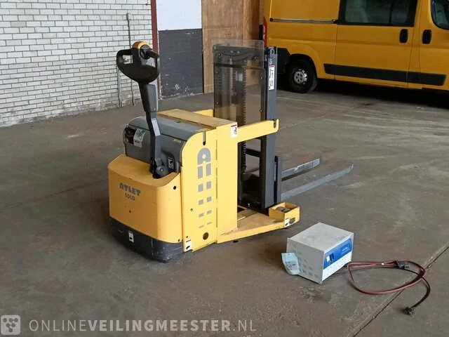 Stapelaar atlet solo, psl125t179, bouwjaar 2010 - afbeelding 13 van  19
