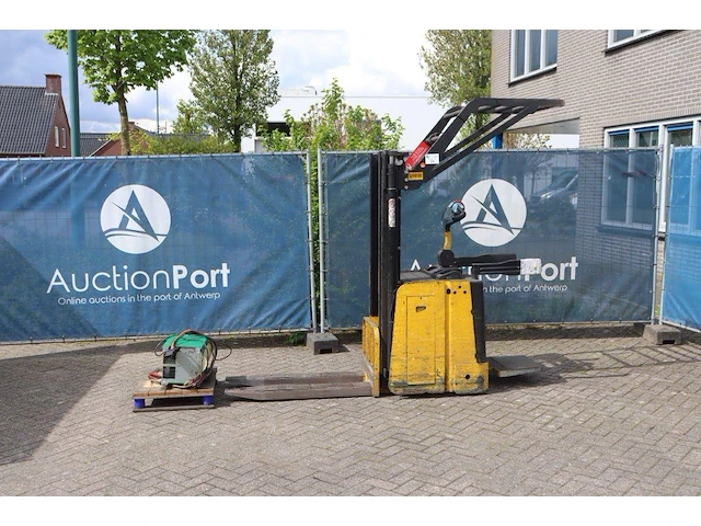 Stapelaar hyster s1.5s elektrisch 1500kg 3m 2007 - afbeelding 1 van  1