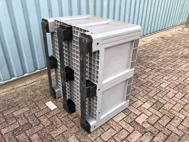 Stapelbak 120 x 100 x 76,5 cm. incl sleden - afbeelding 5 van  9