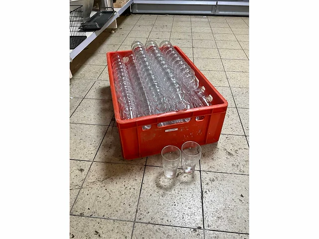 Stapelbare bierglazen (80x) - afbeelding 2 van  5