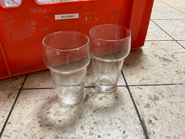Stapelbare bierglazen (80x) - afbeelding 3 van  5