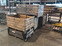 Stapelkrat hout (5x) - afbeelding 1 van  5