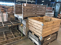 Stapelkrat hout (5x) - afbeelding 2 van  5