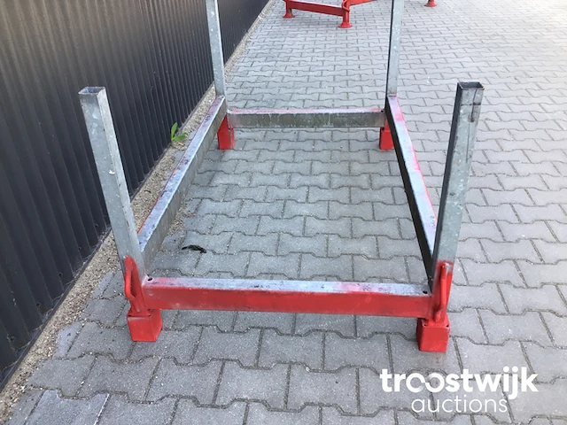 Stapelpallet - afbeelding 4 van  6
