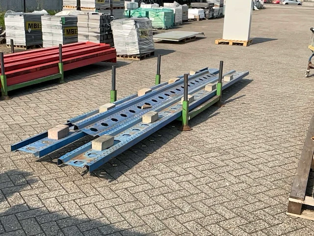Stapelrek met entresolvloer liggers (5x) - afbeelding 2 van  7