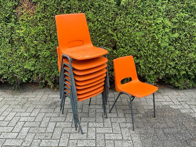 Stapelstoel (10x) - afbeelding 1 van  7