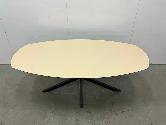 Starcrown evotop ovale eetkamertafel - afbeelding 2 van  7