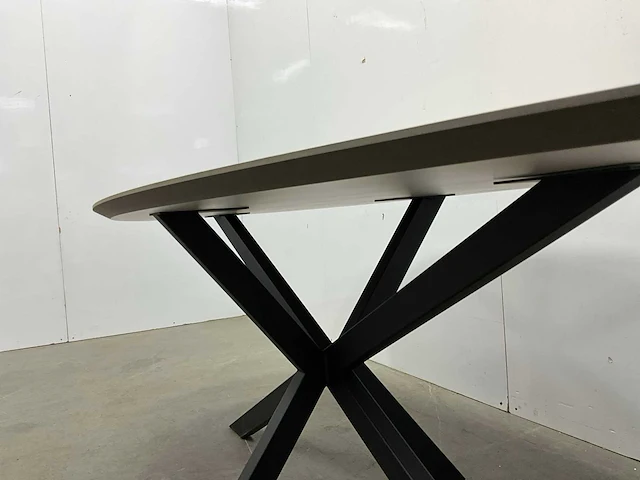Starcrown evotop ovale eetkamertafel - afbeelding 6 van  7