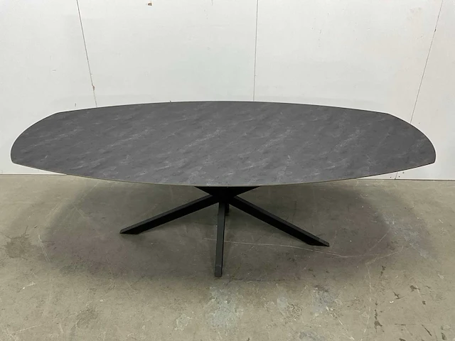 Starcrown evotop ovale eetkamertafel - afbeelding 1 van  7