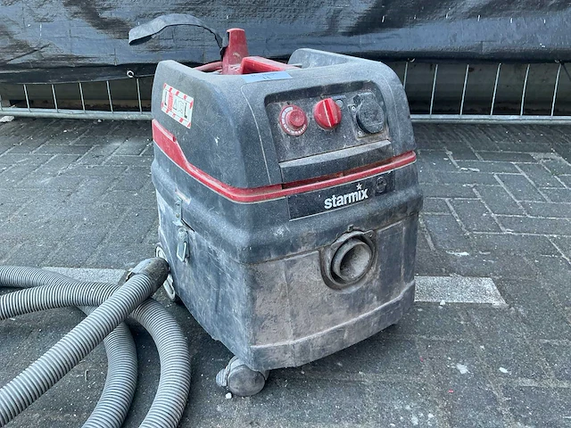 Starmix is industriële stofzuiger - afbeelding 1 van  5