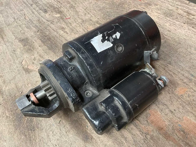 Starter engine - afbeelding 1 van  4
