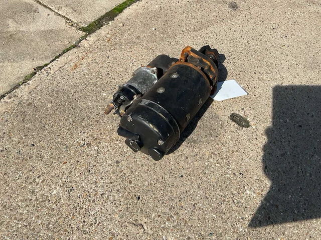 Startmotor - afbeelding 2 van  7