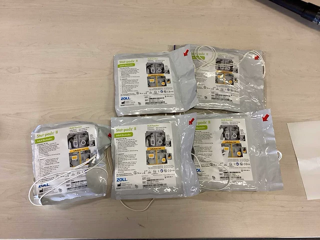 Stat-padz ii elektroden pads voor aed (8x) - afbeelding 1 van  3