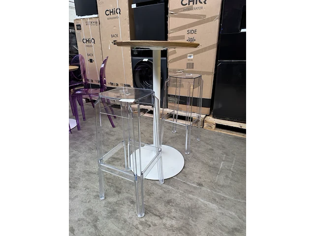 Statafel met 2x design kruk - afbeelding 1 van  5