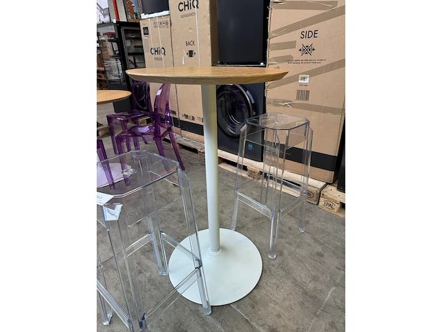Statafel met 2x design kruk - afbeelding 5 van  5