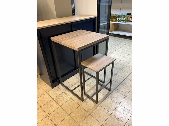 Statafel met kruk - afbeelding 2 van  5