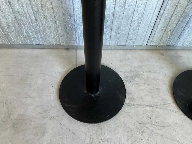 Statafel met messing rand ø 60 cm (2x) - afbeelding 2 van  4