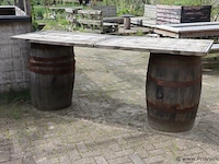 Statafel op houten tonnen - 240x76x95cm - afbeelding 1 van  5