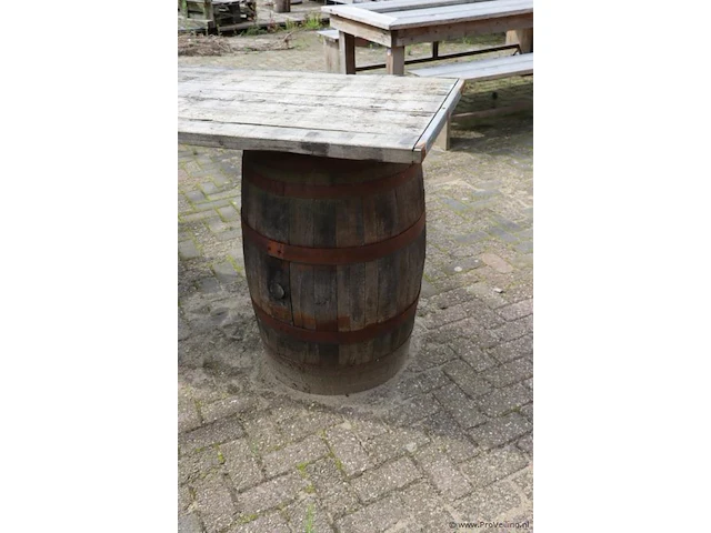 Statafel op houten tonnen - 240x76x95cm - afbeelding 3 van  5