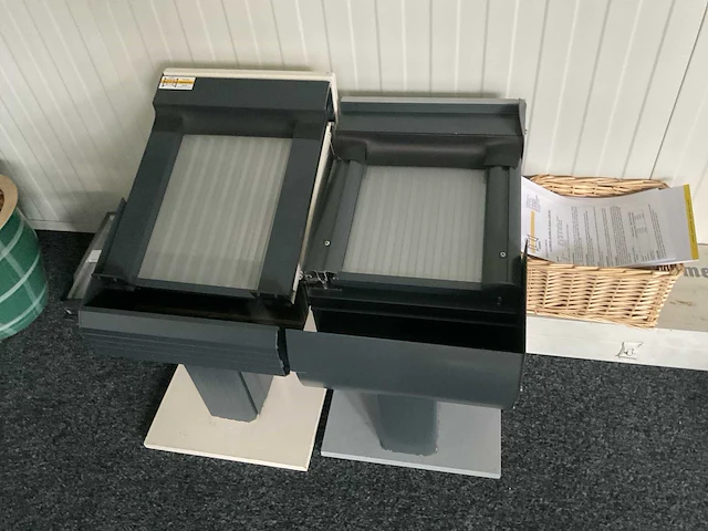 Statafels en promotie accessoires - afbeelding 13 van  17