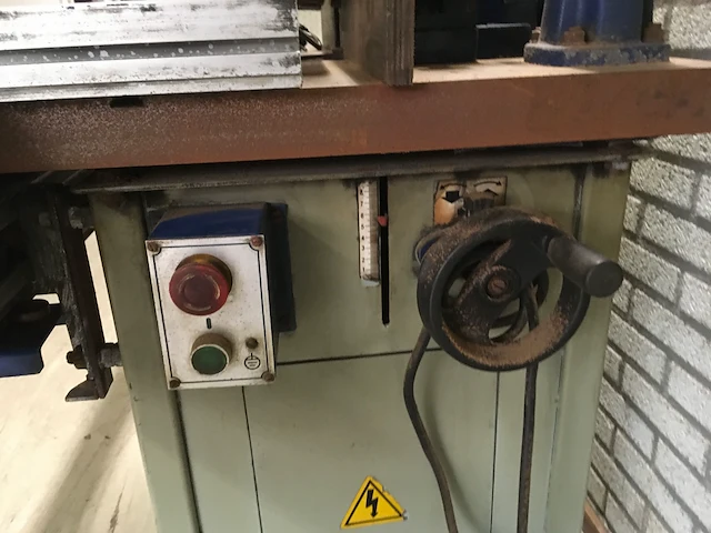 Stationair freesmachine - afbeelding 3 van  7
