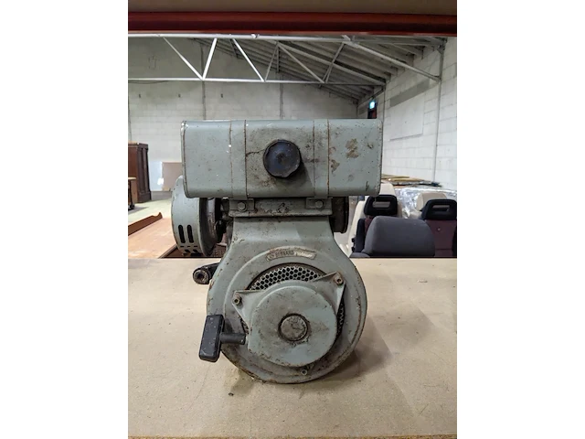 Stationaire motor, bernard, 249.b - afbeelding 1 van  6