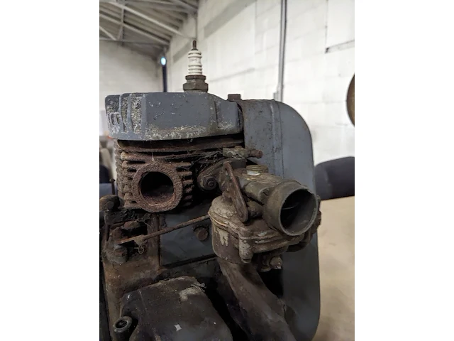 Stationaire motor, wisconsin, bkn - afbeelding 8 van  10