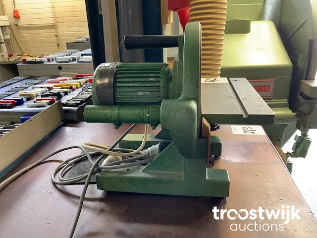 Stationaire schijf schuurmachine - afbeelding 4 van  6