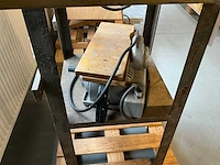 Stationaire schuurmachine - afbeelding 4 van  7