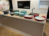 Staub servies, schalen en pannen (42x)