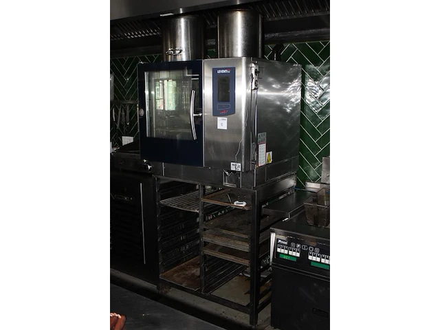 Steamer leventi cm 1.06 mm pdi me op rvs onderstel met vermoedelijk bouwjaar 2014. - afbeelding 3 van  5