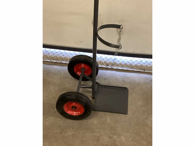 Steekkar voor fles 100 kg - afbeelding 5 van  5