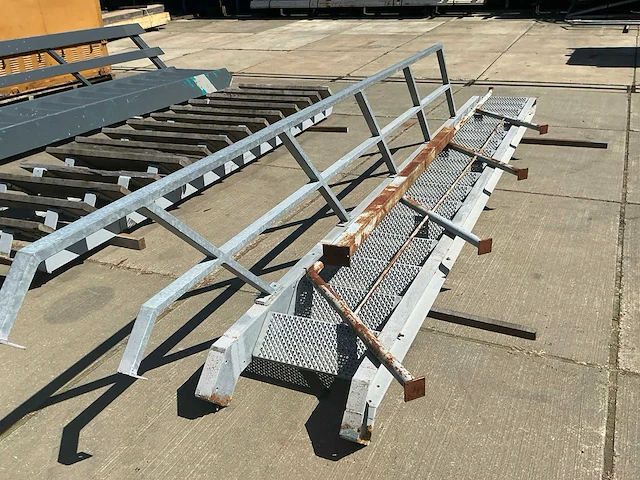 Steektrap industriële - afbeelding 4 van  5