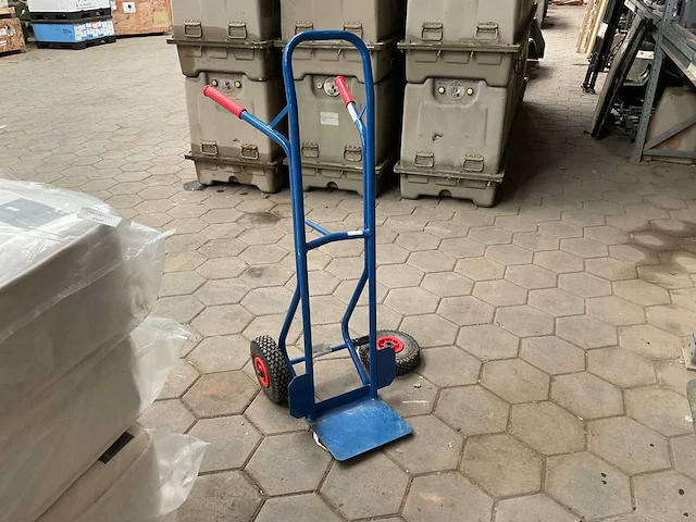 Steekwagen - afbeelding 1 van  4