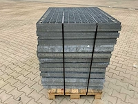 Steel gauze floors 885x1060mm (24x) - afbeelding 2 van  5