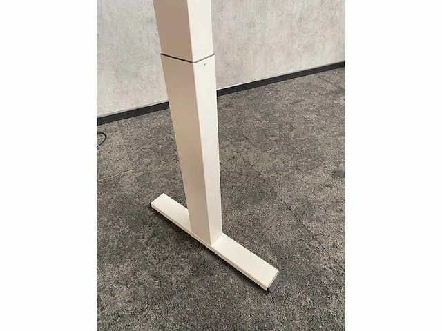 Steelcase - elektrisch zit-sta bureau 120x80 - taupe - afbeelding 7 van  18
