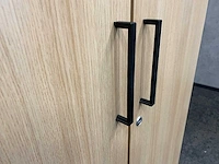 Steelcase - houten 2-deurs kast - afbeelding 10 van  14