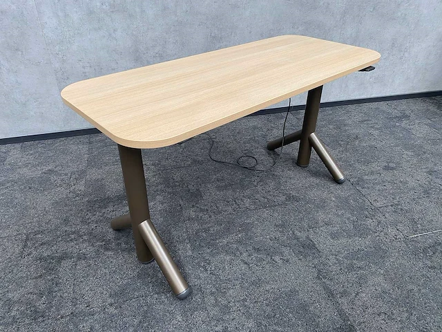 Steelcase flex - elektrisch zit-sta bureau 140x60 - taupe - afbeelding 10 van  18