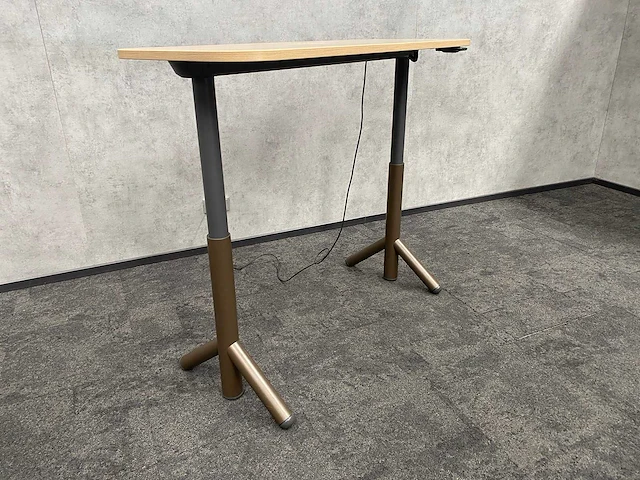 Steelcase flex - elektrisch zit-sta bureau 140x60 - taupe - afbeelding 14 van  18