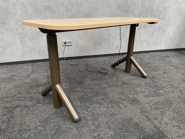 Steelcase flex - elektrisch zit-sta bureau 140x60 - taupe - afbeelding 11 van  18