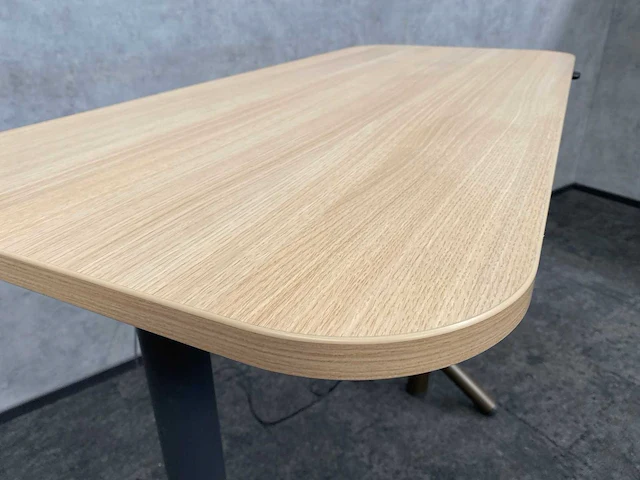 Steelcase flex - elektrisch zit-sta bureau 140x60 - taupe - afbeelding 18 van  18
