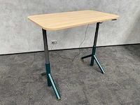 Steelcase flex - elektrisch zit-sta bureau 140x80 - groen - afbeelding 1 van  12