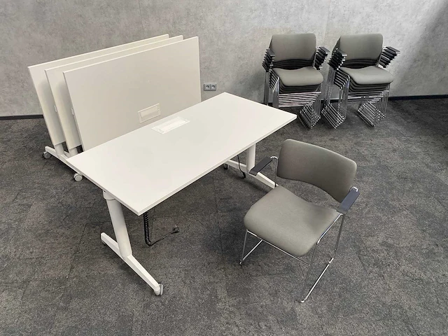 Steelcase/ howe - mobiele nestelbare vergaderset - 16 personen - afbeelding 22 van  31