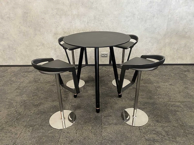 Steelcase/ johanson design - 4 persoons barset ø92 cm. - afbeelding 14 van  17