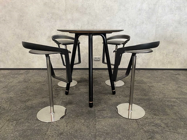 Steelcase/ johanson design - 4 persoons barset ø92 cm. - afbeelding 14 van  18