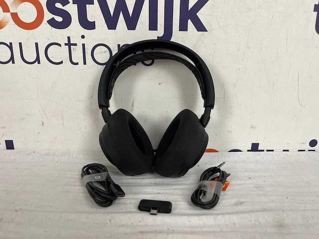 Steelseries arctis nova 7 - draadloze gaming headset - ps4/ps5, pc & nintendo switch - zwart - afbeelding 3 van  3