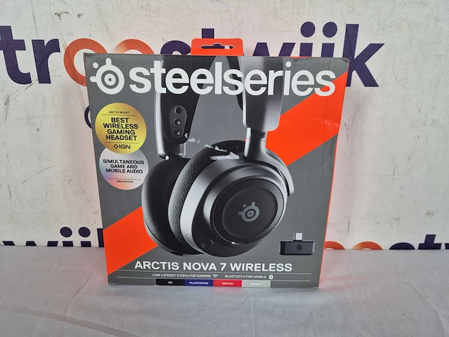 Steelseries arctis nova 7 - draadloze gaming headset - ps4/ps5, pc & nintendo switch - zwart - afbeelding 2 van  2